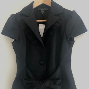 Brand new w/o tags. Perfect work top!